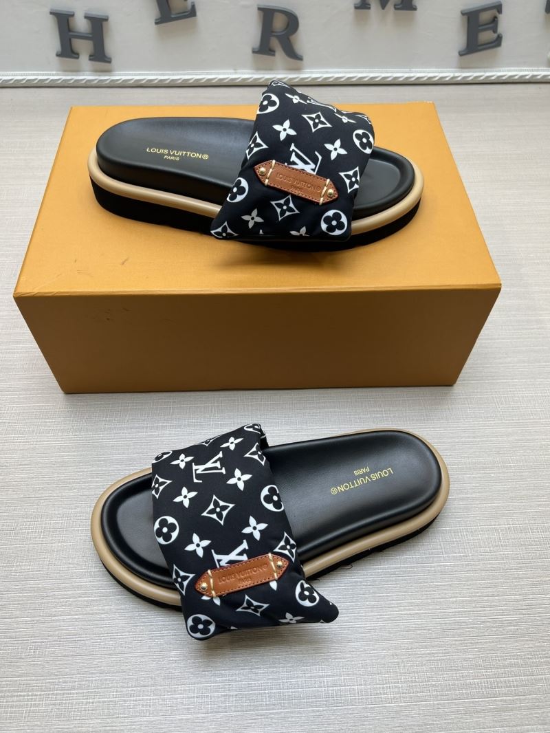 Louis Vuitton Slippers